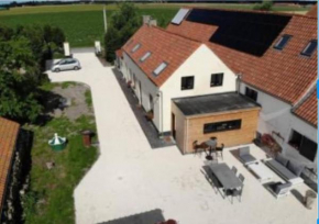 Hoeve Korenzegen. Oase van rust dichtbij strand